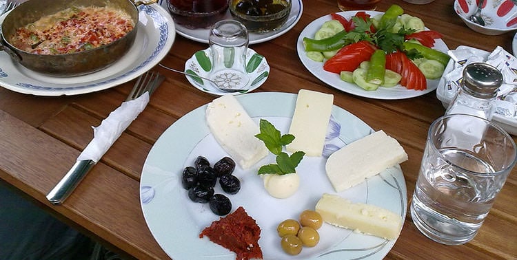 Picture of a typical Turkish breakfast plate in Istanbul, Turkey