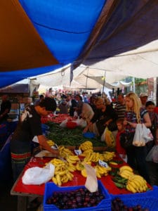 Picture of market in Fatih, Istanbul.